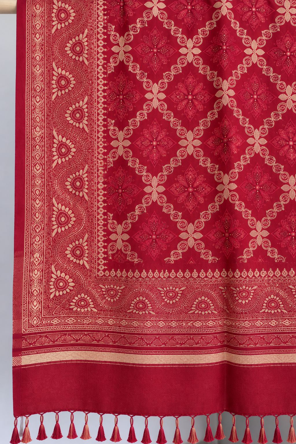 Red Diamond Lattice Floral Medallion Wool Shawl with Tassels