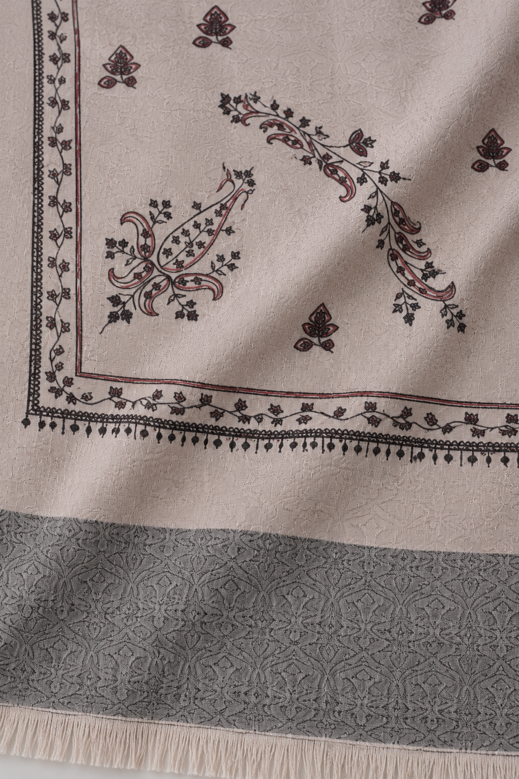 Dusty Pink Stole with Floral Vine Sprigs